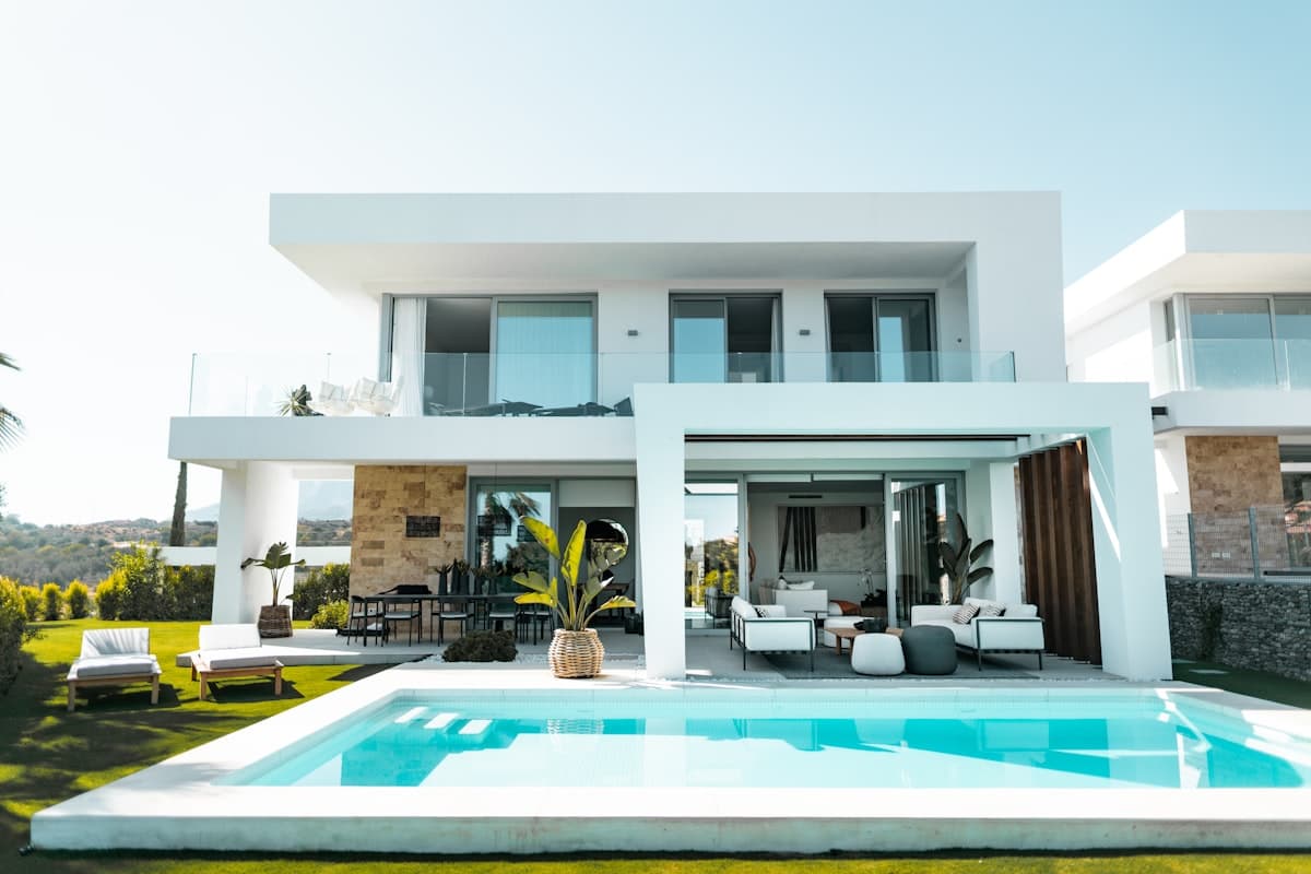 Magnifique villa avec piscine et jardin — Bir Rami, Kénitra